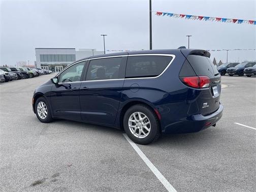 2017 Chrysler Pacifica Touring
