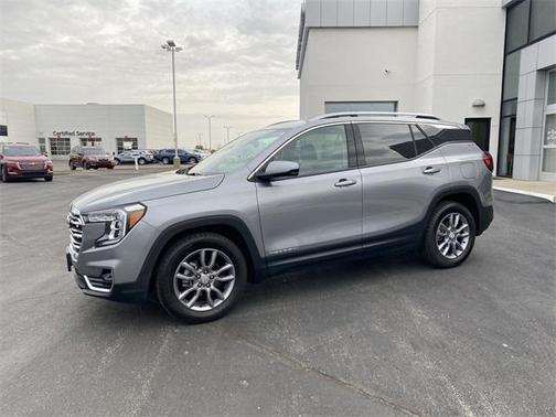 2024 GMC Terrain SLT