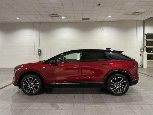 2026 Cadillac OPTIQ Premium Sport