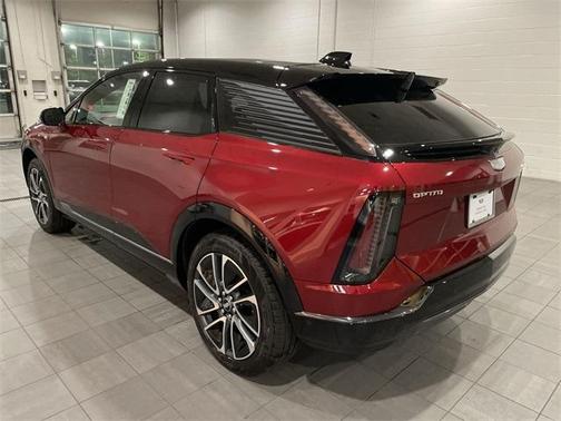 2026 Cadillac OPTIQ Premium Sport