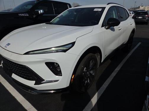 Summit White 2025 Buick Envision Sport Touring