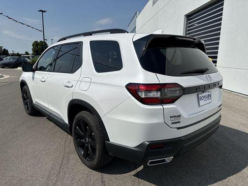 White 2025 Honda Pilot Black Edition