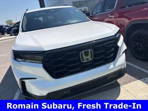 White 2025 Honda Pilot Black Edition