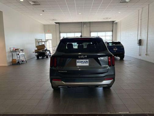 2024 Kia Sorento S