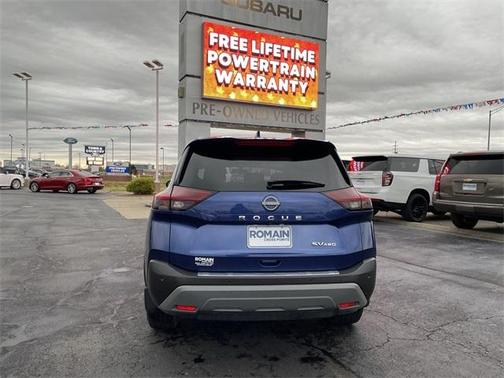 2023 Nissan Rogue SV