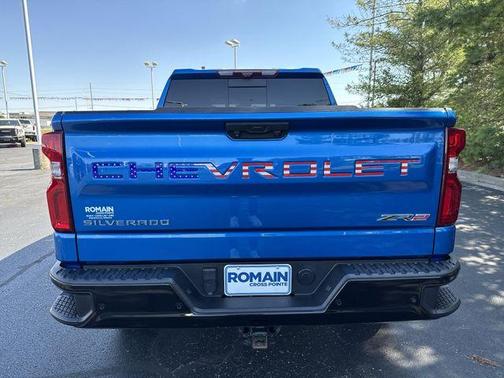 Glacier Blue Metallic 2023 Chevrolet Silverado 1500 ZR2