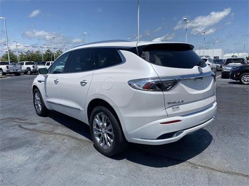 2022 Buick Enclave Avenir