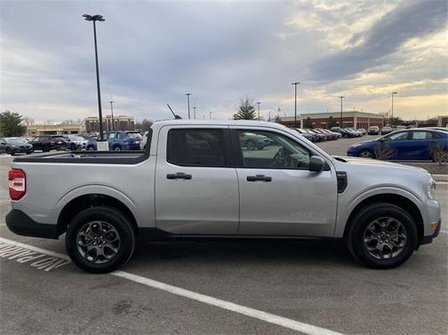2024 Ford Maverick XLT