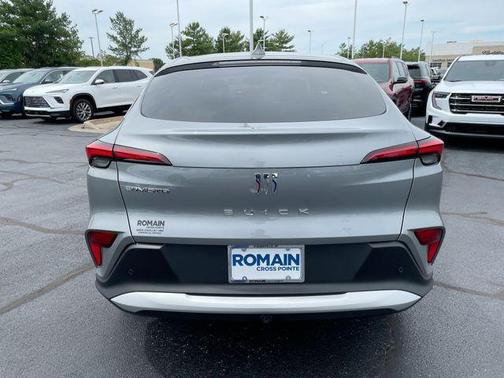 Moonstone Gray Metallic 2026 Buick Envista Preferred