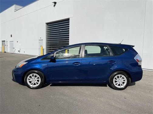 2014 Toyota Prius v Three