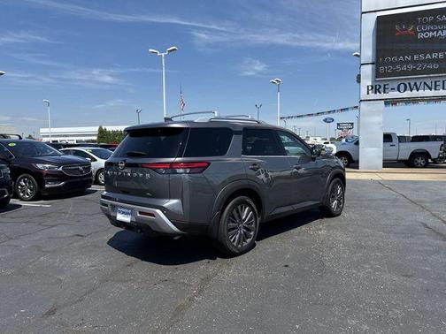 Gun Metallic 2025 Nissan Pathfinder SL