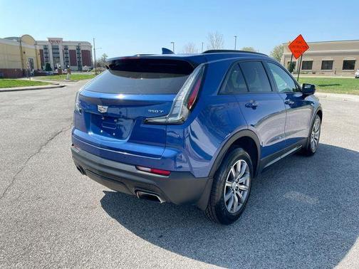 Wave Metallic 2023 Cadillac XT4 Sport