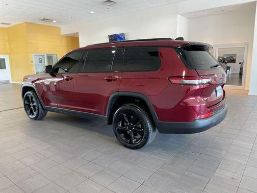 2024 Jeep Grand Cherokee L Laredo