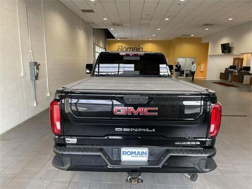 2023 GMC Sierra 3500 Denali