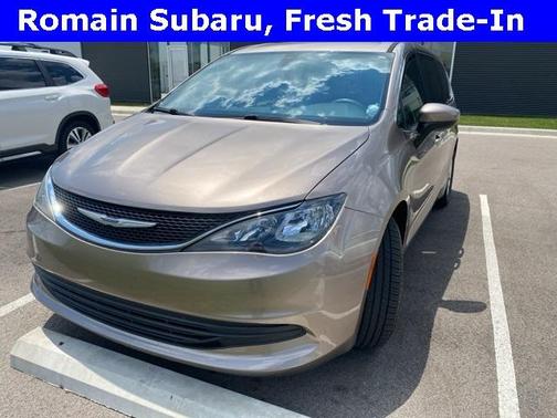 2017 Chrysler Pacifica Touring
