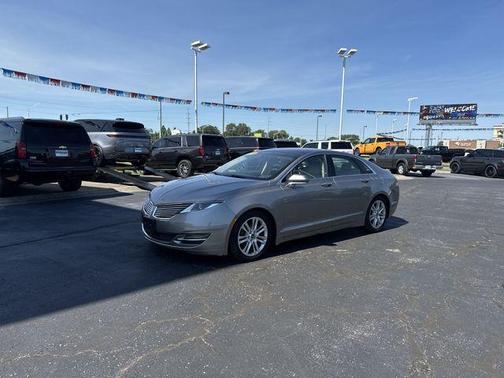 Tan 2016 Lincoln MKZ Base