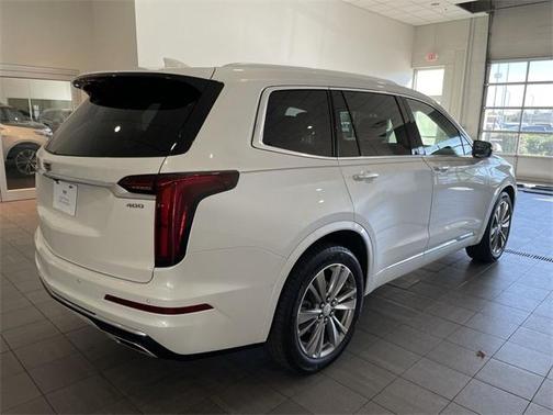 2023 Cadillac XT6 Premium Luxury FWD