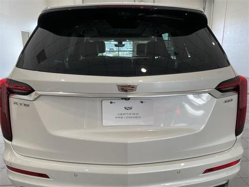 2023 Cadillac XT6 Premium Luxury FWD