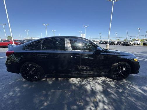 Black 2022 Honda Civic Si Base