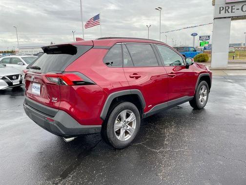 2025 Toyota RAV4 Hybrid XLE