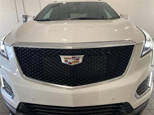 2023 Cadillac XT5 Sport