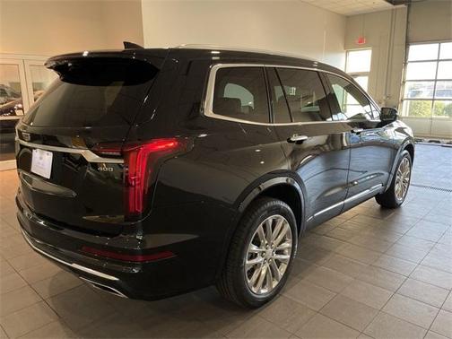 2023 Cadillac XT6 Premium Luxury AWD