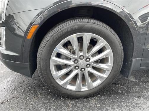 2019 Cadillac XT5 Premium Luxury