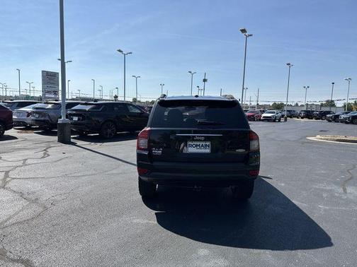 Black Clearcoat 2016 Jeep Compass Latitude