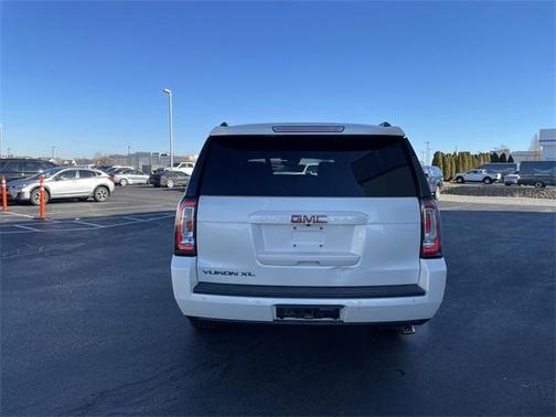 2015 GMC Yukon XL 1500 SLT