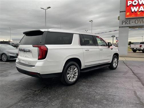 2022 GMC Yukon XL SLT