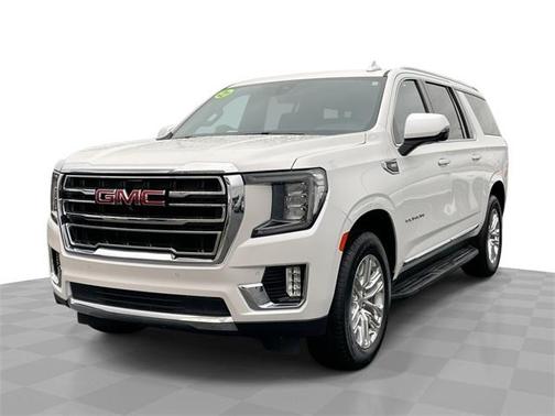 2022 GMC Yukon XL SLT