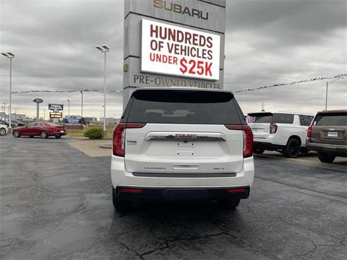 2022 GMC Yukon XL SLT