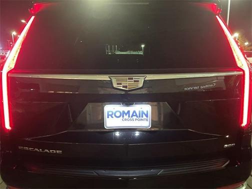 2022 Cadillac Escalade Premium Luxury