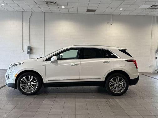 Crystal White Tri-Coat 2024 Cadillac XT5 Premium Luxury