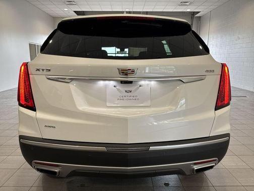 Crystal White Tri-Coat 2024 Cadillac XT5 Premium Luxury