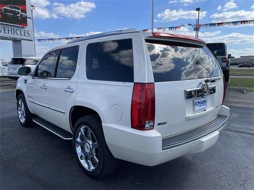2009 Cadillac Escalade Base