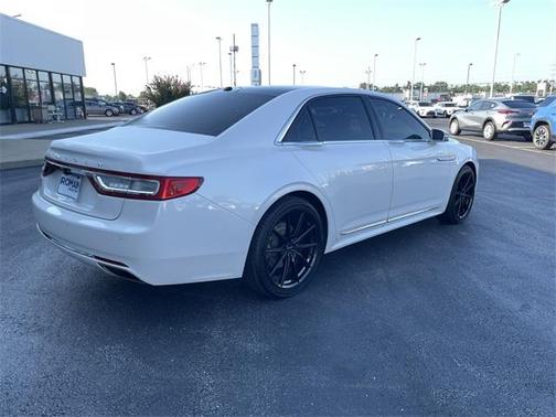 2017 Lincoln Continental Reserve