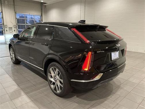 2025 Cadillac OPTIQ Luxury