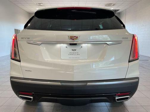 Crystal White Tri-Coat 2026 Cadillac XT5 Sport