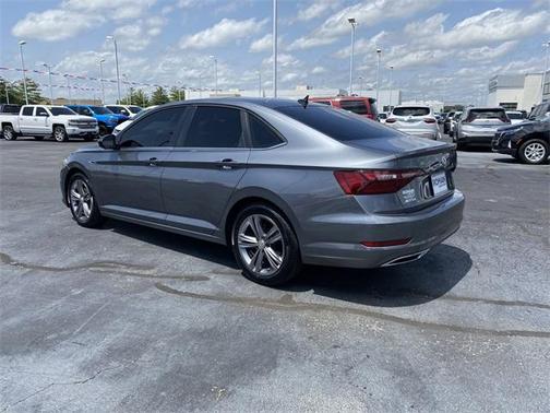 2021 Volkswagen Jetta 1.4T R-Line