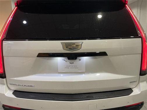 2025 Cadillac Escalade Sport Platinum