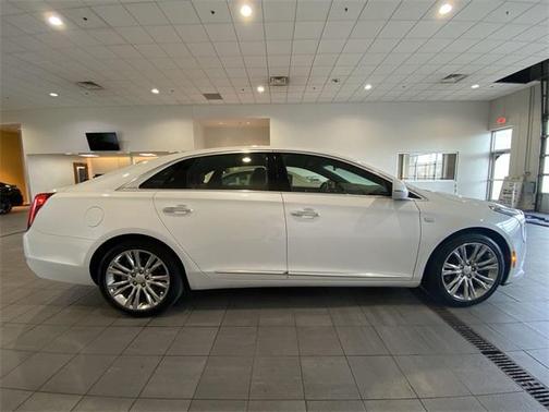 2019 Cadillac XTS Luxury