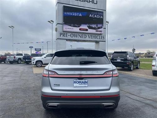 2022 Lincoln Nautilus Standard