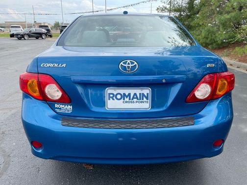 Blue 2010 Toyota Corolla LE