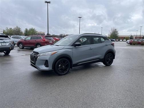 2024 Nissan Kicks SR