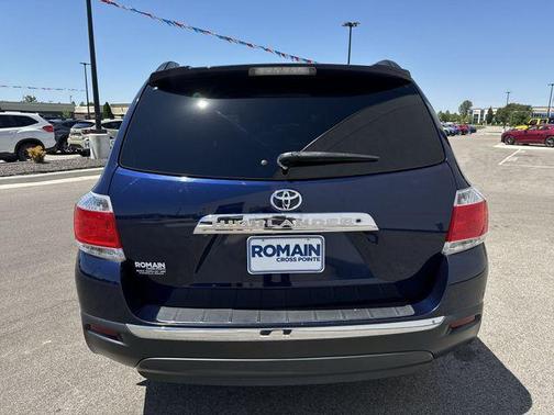 Blue 2011 Toyota Highlander Base