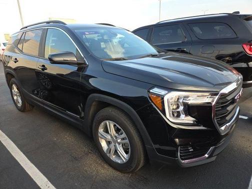 Ebony Twilight Metallic 2024 GMC Terrain SLE