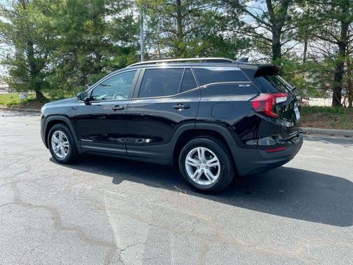 Ebony Twilight Metallic 2024 GMC Terrain SLE