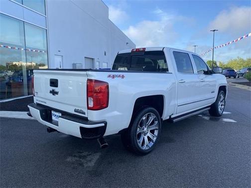 2017 Chevrolet Silverado 1500 High Country