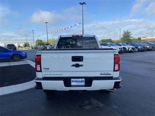 2017 Chevrolet Silverado 1500 High Country